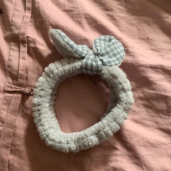 $5/ADD ON | Cocomolo Bow Face wash Headband - Picture 1 of 1